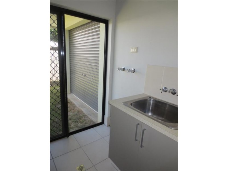 41 Timberlea Drive East, Bentley Park QLD 4869