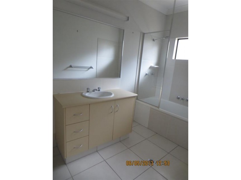 Bentley Park QLD 4869