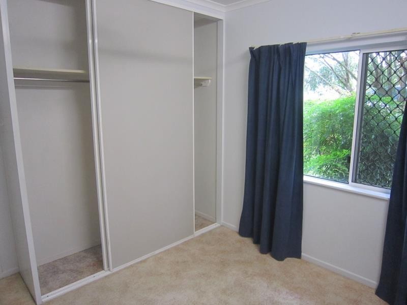 16 Blackbird street, Bentley Park QLD 4869