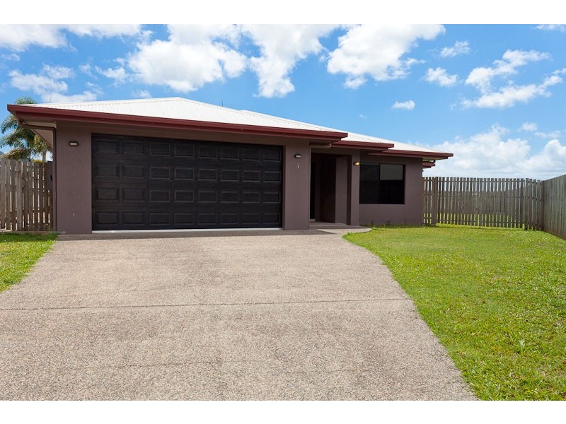 4 Turon Close, Bentley Park QLD 4869