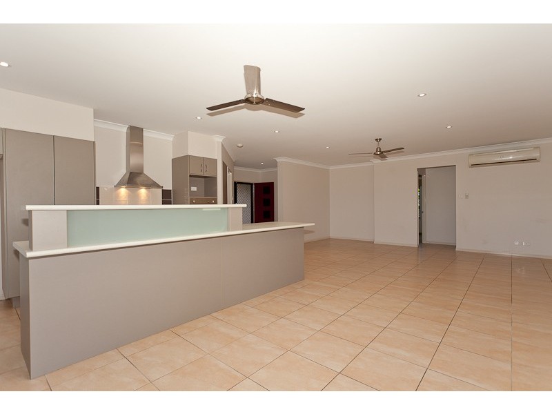 4 Turon Close, Bentley Park QLD 4869
