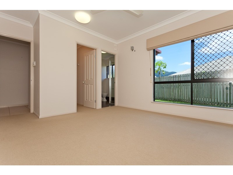 4 Turon Close, Bentley Park QLD 4869