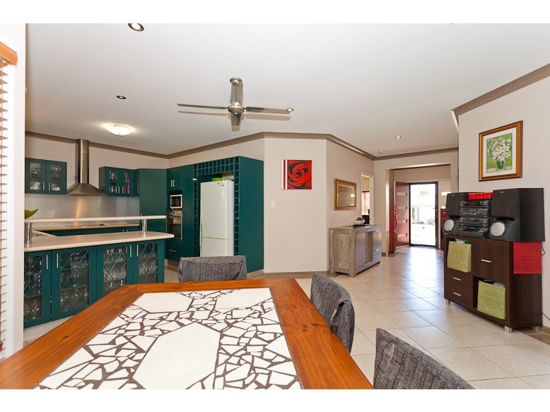 12 Pollock Close, Bentley Park QLD 4869