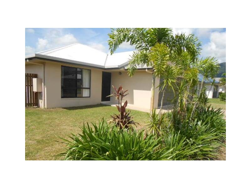 5 Colombia Street, White Rock QLD 4868