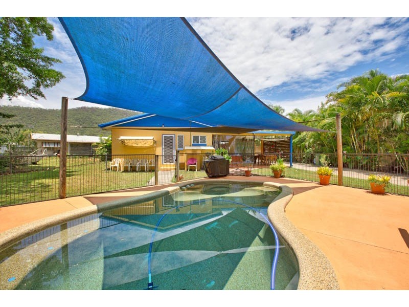 6 Slatcher Close, Gordonvale QLD 4865