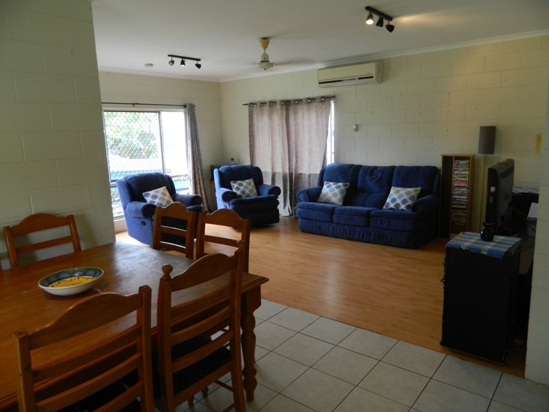 13 Royal Saxon Close, Mount Sheridan QLD 4868