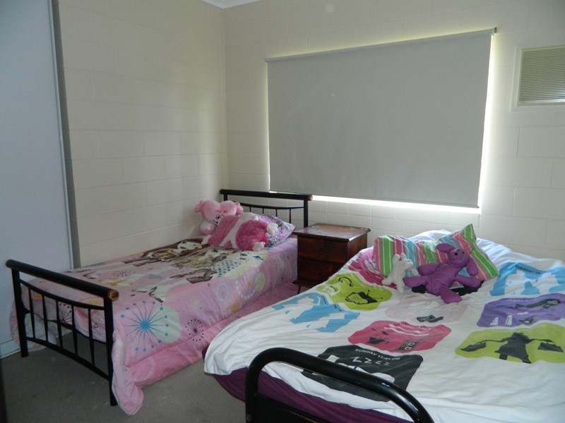 13 Royal Saxon Close, Mount Sheridan QLD 4868