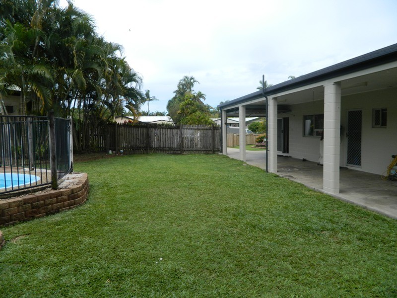 13 Royal Saxon Close, Mount Sheridan QLD 4868