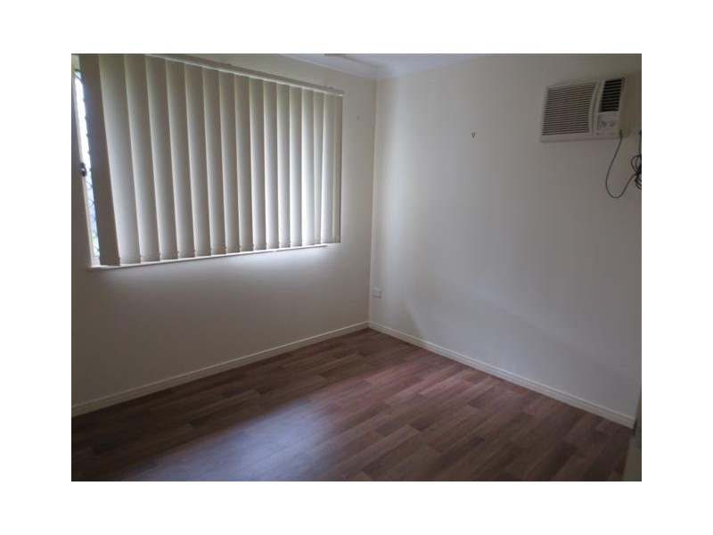 Bentley Park QLD 4869