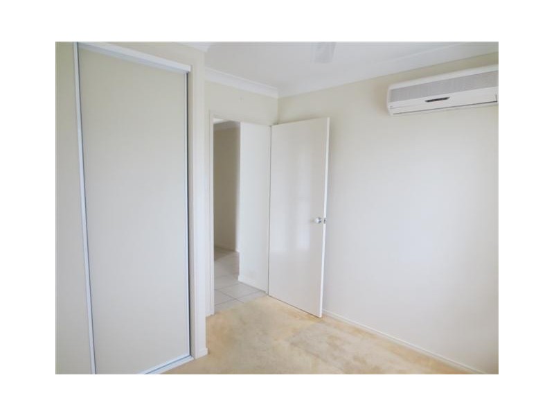 Bentley Park QLD 4869