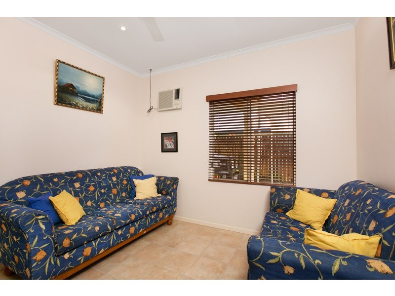 17 Julia Percy Close, Bentley Park QLD 4869