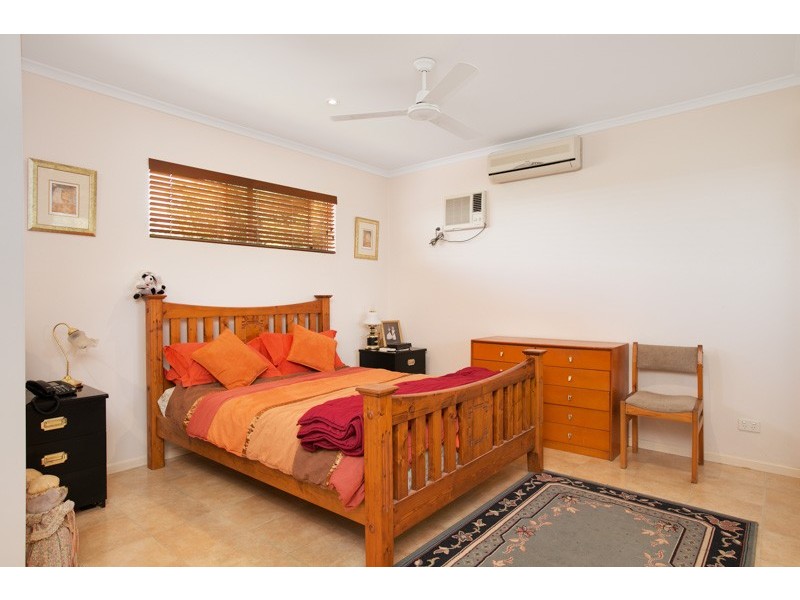 17 Julia Percy Close, Bentley Park QLD 4869