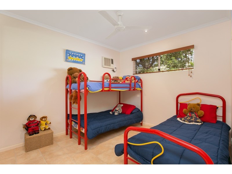 17 Julia Percy Close, Bentley Park QLD 4869