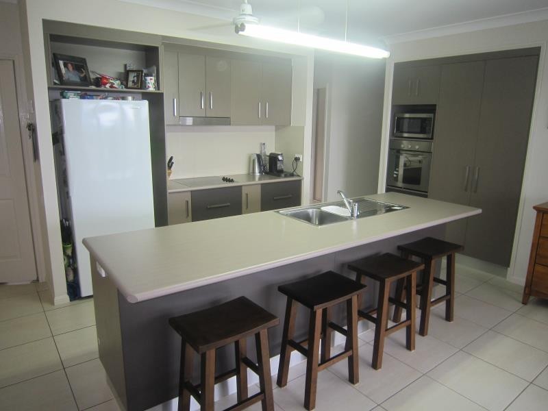 6 Anson Street, Bentley Park QLD 4869