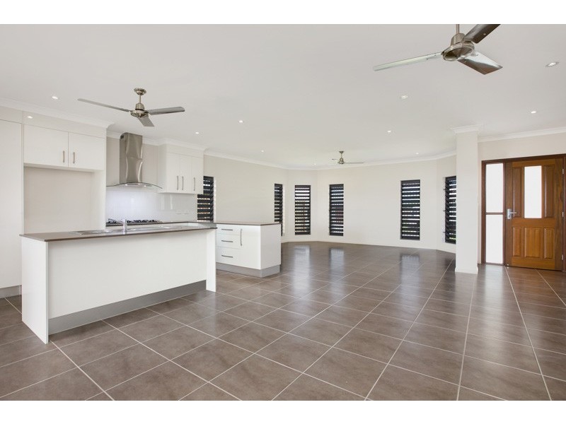 26 Devine Crescent, Gordonvale QLD 4865