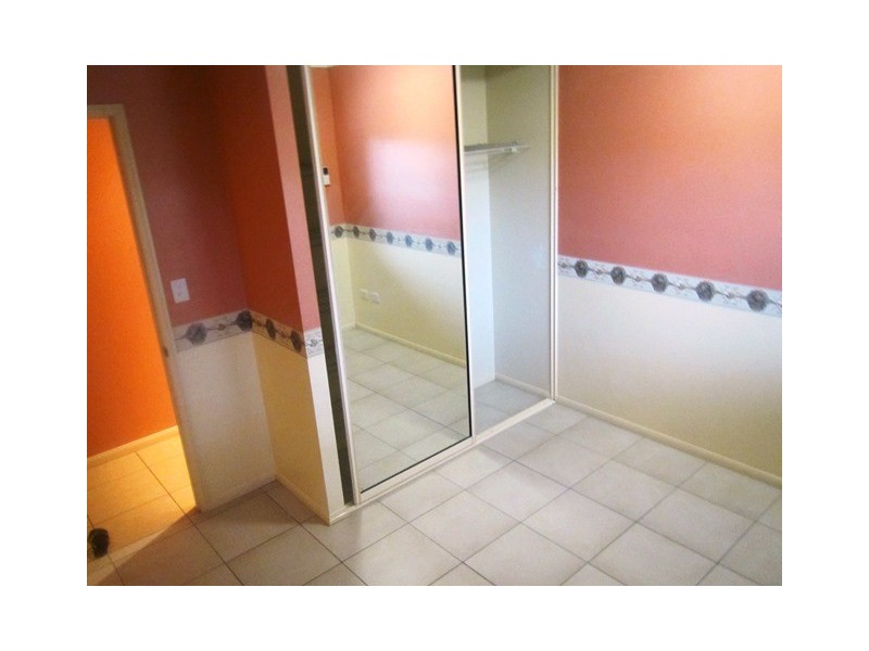 Bentley Park QLD 4869