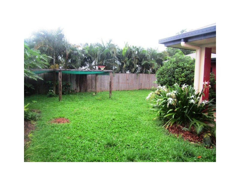 Bentley Park QLD 4869