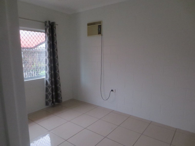 Bentley Park QLD 4869