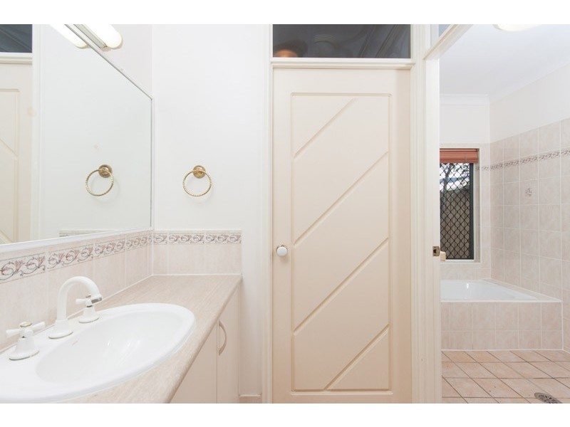 2 Newby Close, Edmonton QLD 4869