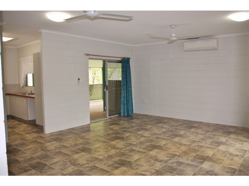 15 Beagle Close, Bentley Park QLD 4869