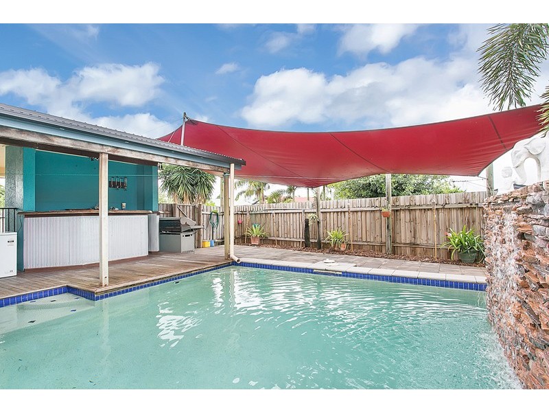 1 Mayfield Close, Mount Sheridan QLD 4868