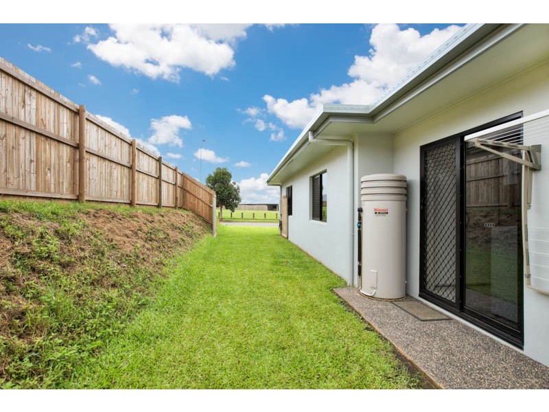 17 Muirhead Street, Gordonvale QLD 4865
