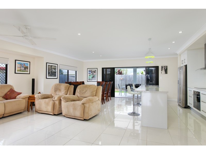 17 Muirhead Street, Gordonvale QLD 4865