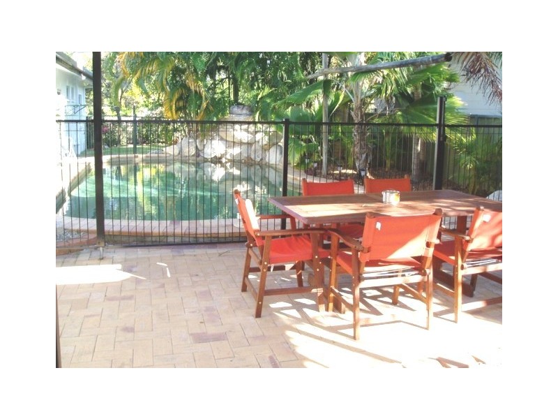 2 Victory Close, Edmonton QLD 4869