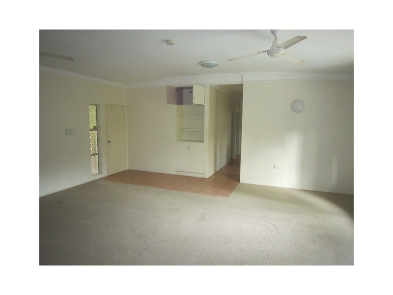 2 Victory Close, Edmonton QLD 4869