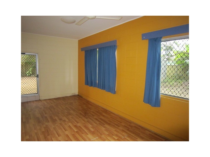 2 Victory Close, Edmonton QLD 4869