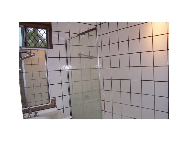 2 Victory Close, Edmonton QLD 4869