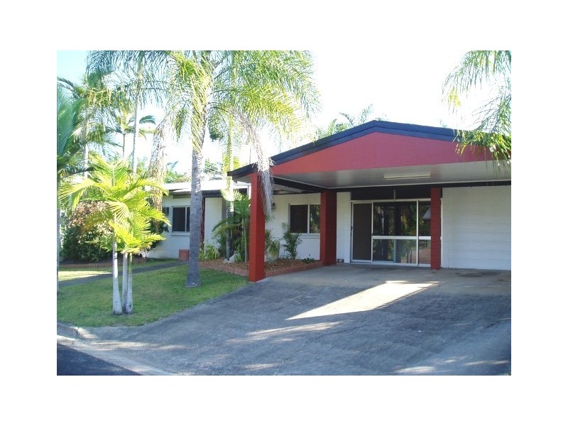 2 Victory Close, Edmonton QLD 4869