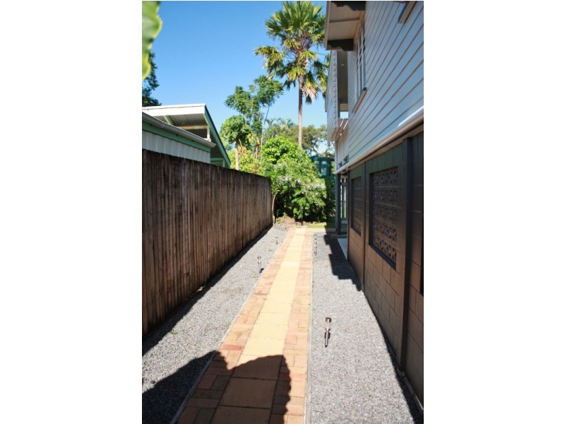 25 Dalton Street, Bungalow QLD 4870