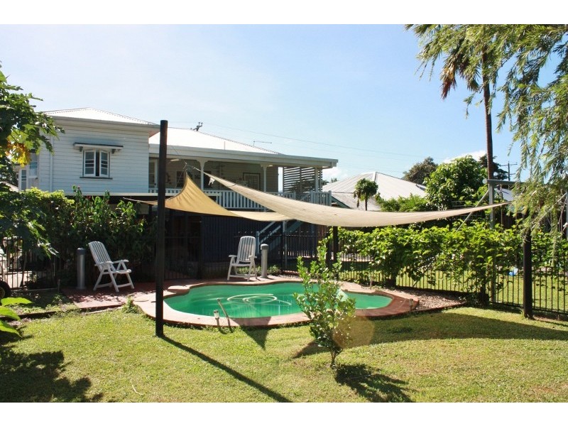 25 Dalton Street, Bungalow QLD 4870