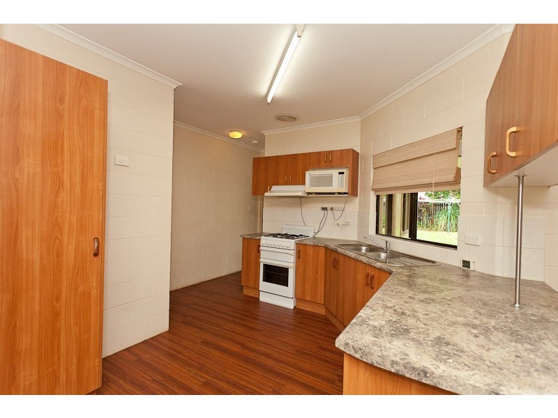 8 Hyacinth Close, Edmonton QLD 4869