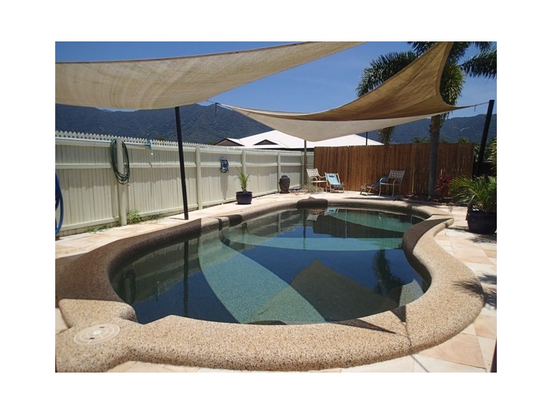 11 Rosemarkie Street, Edmonton QLD 4869