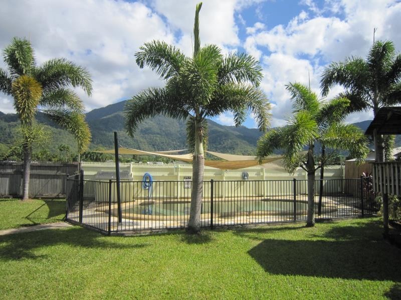 11 Rosemarkie Street, Edmonton QLD 4869