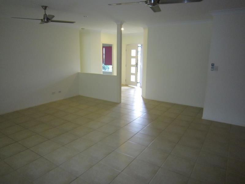 11 Rosemarkie Street, Edmonton QLD 4869