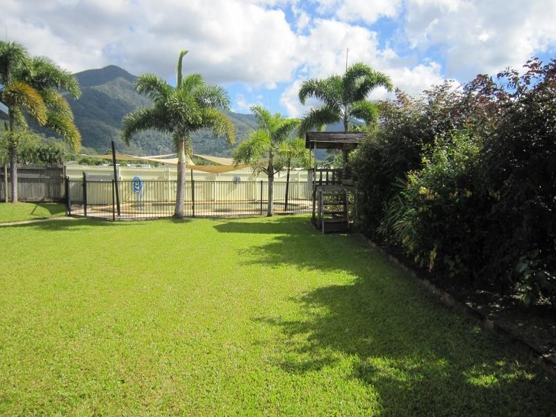 11 Rosemarkie Street, Edmonton QLD 4869