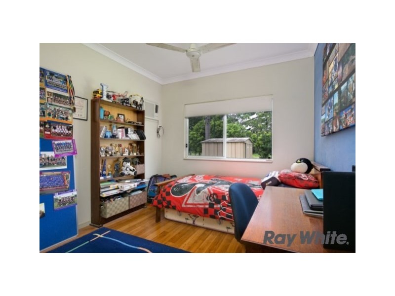 13 Cowie Close, Bentley Park QLD 4869