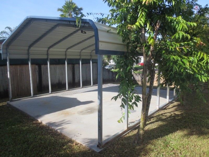 10 Lorraine Close, Bentley Park QLD 4869