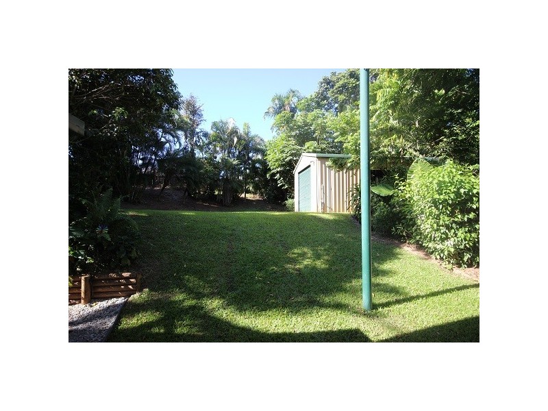 242 Robert Road, Bentley Park QLD 4869