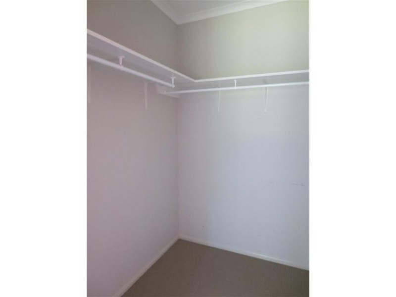 41 Timberlea Drive East, Bentley Park QLD 4869