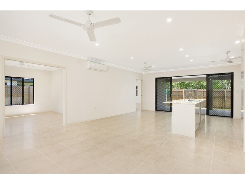 Bentley Park QLD 4869