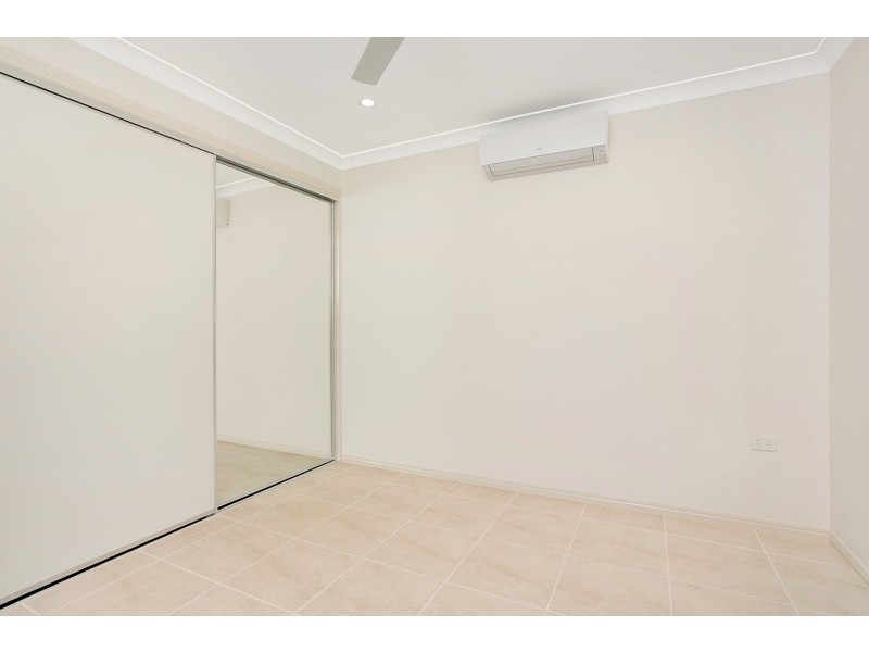 Bentley Park QLD 4869
