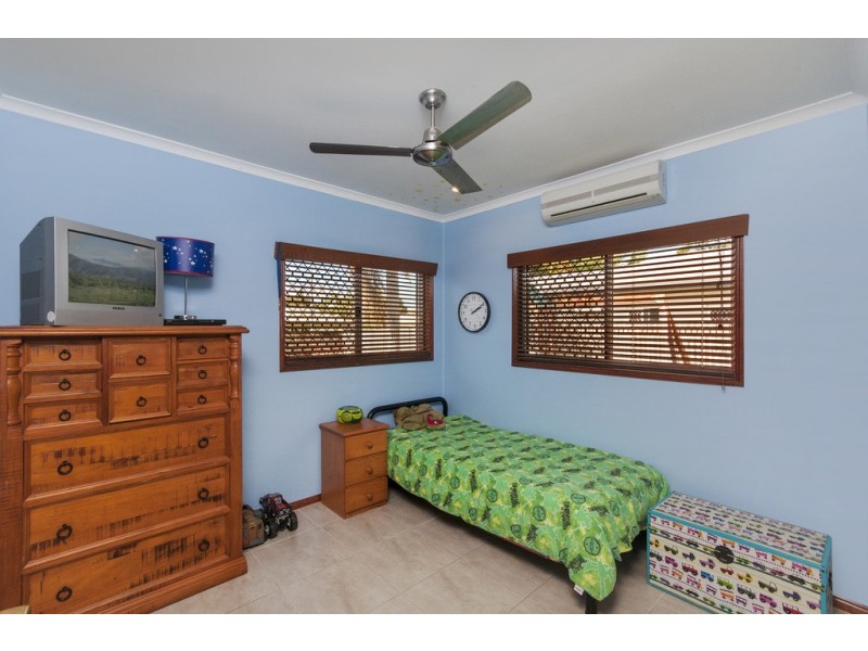 1 Venus Battery Close, Edmonton QLD 4869