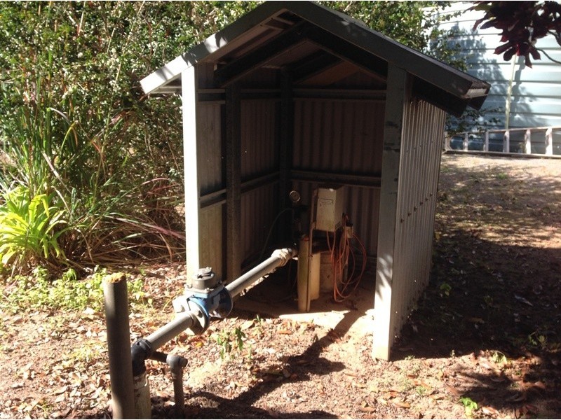 71663 Bruce Highway, Edmonton QLD 4869