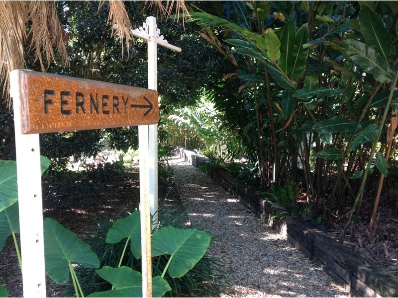 71663 Bruce Highway, Edmonton QLD 4869