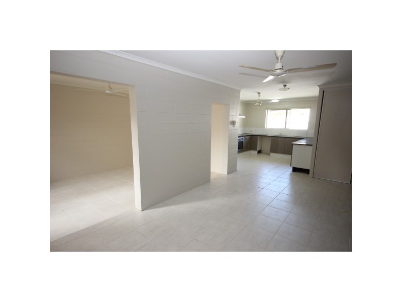 1/28 Badilla Street, Edmonton QLD 4869