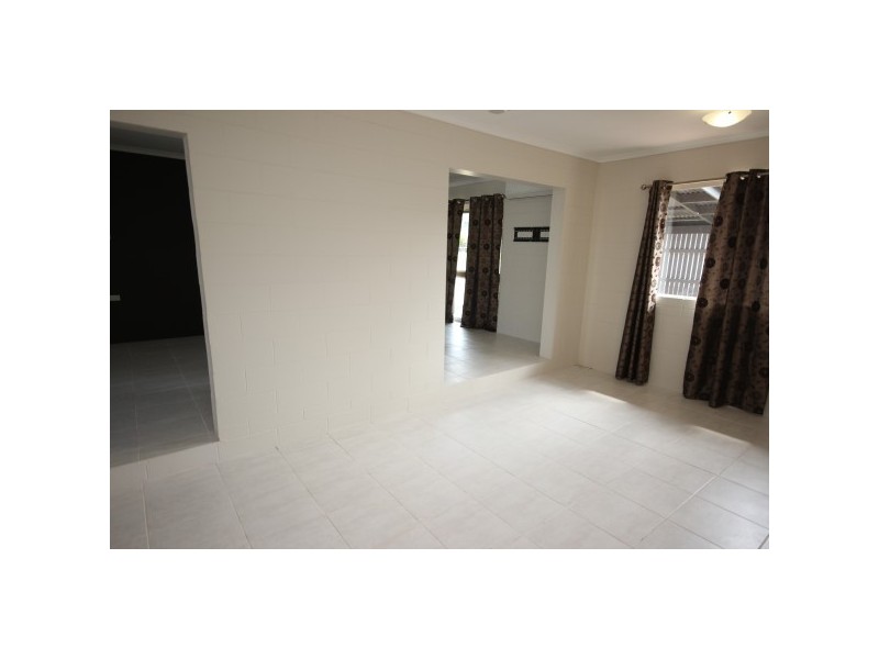 1/28 Badilla Street, Edmonton QLD 4869